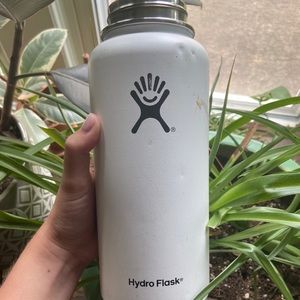 Hydro Flask Wide Mouth 32 oz in White